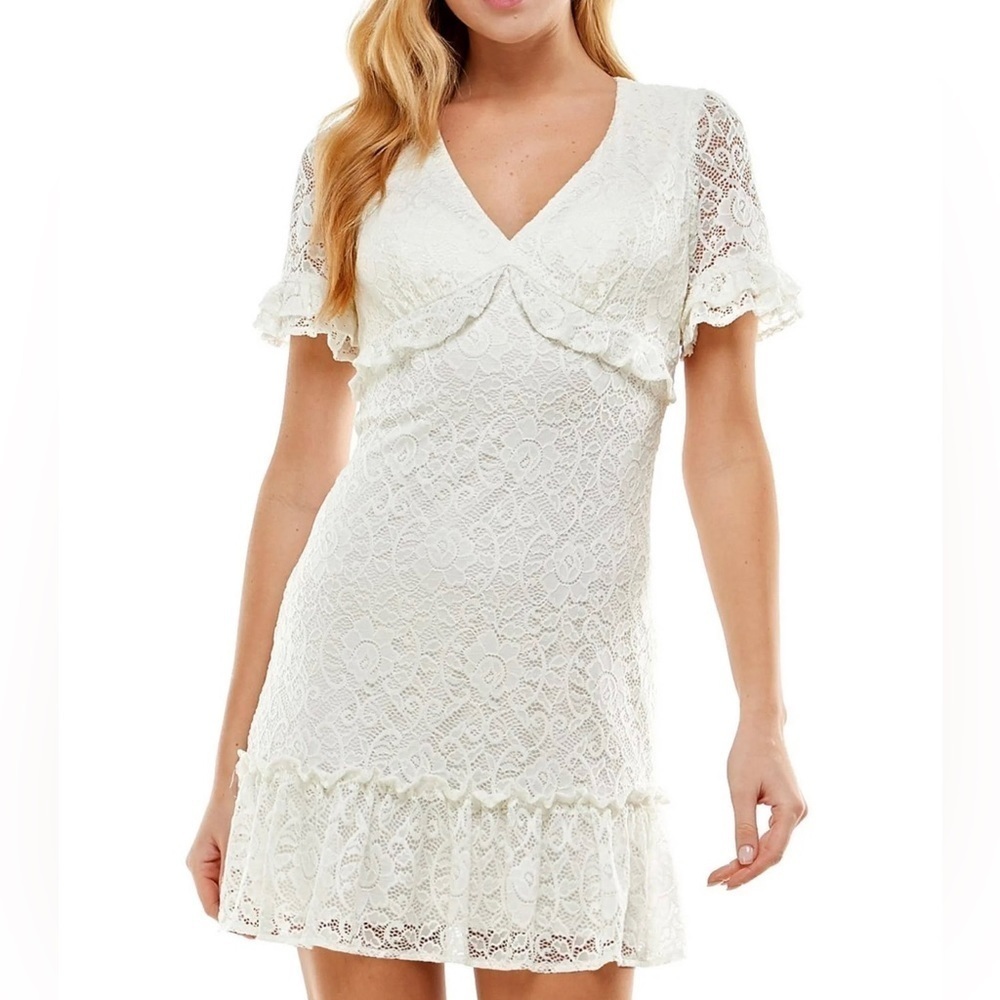 City Studio Juniors‎ Women’s V-Neckline Flare Mini Dress in White color Size 11